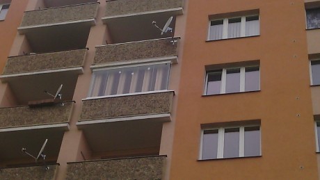 Zasklívání balkonů chomutov